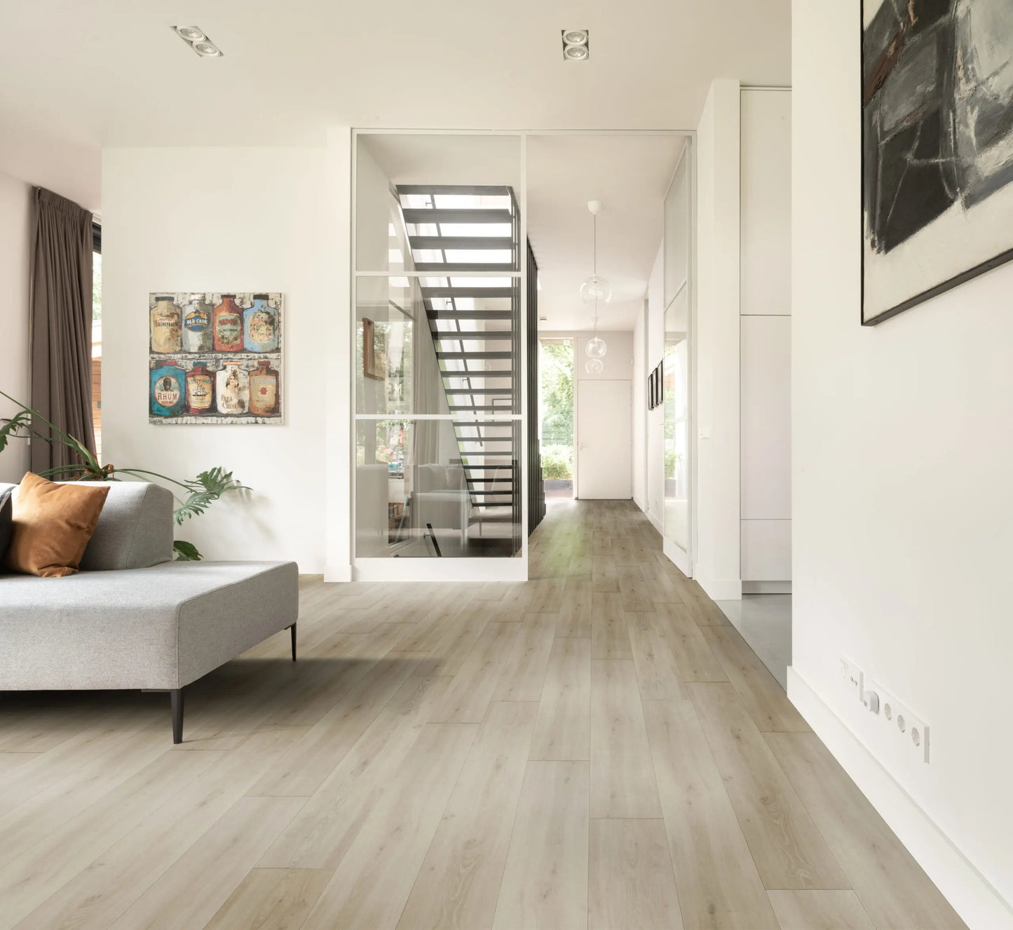 XL Plank PVC vloer in eiken rustiek naturel, gelegd in ruime leefruimte